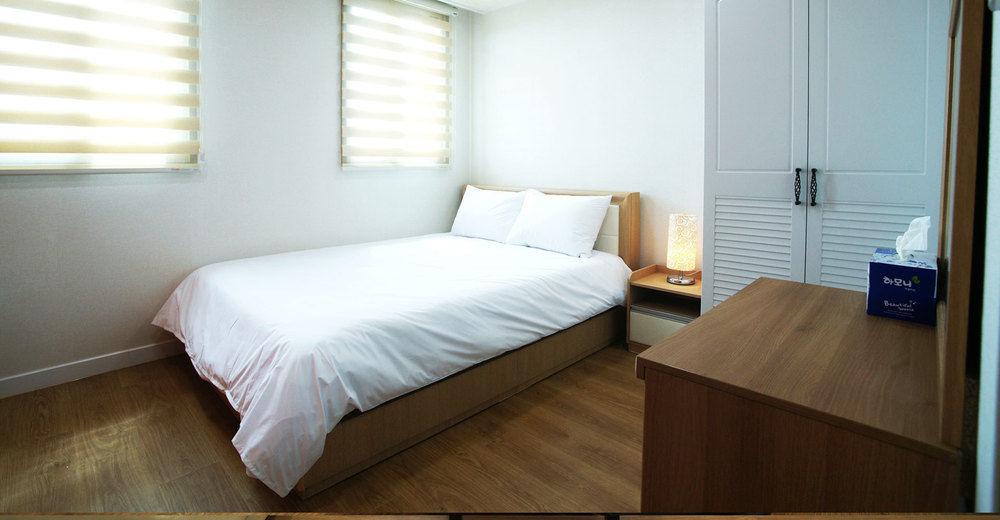 Hotel The Grang Jungmun Сеогвипо Екстериор снимка